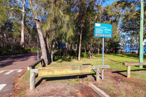 Kalimna Lakeside Living - Events Australia 5