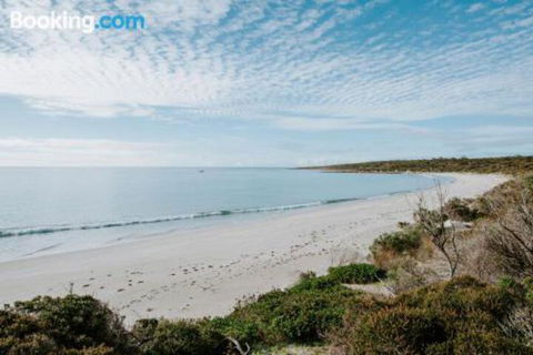 Glamping At September Beach Lincoln National Park - Accommodation Europe 2
