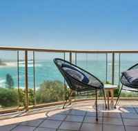 Ocean Front Moffat Beach Private Rooftop Terrace Walk to cafes restaurants - Events Australia
