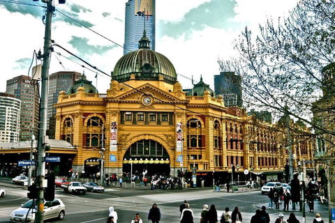 A Comfy & Central 2BR Apt Near Flinders Station - Events Australia 4
