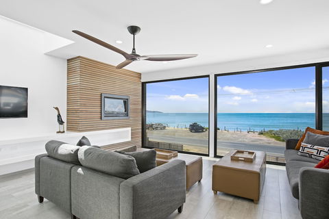 Apollo Bay Beach House - Events Australia 6