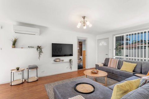 Keel Street 3-37 - Events Australia 0