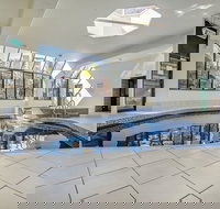 Terrific Location Large 2BR 2 Bath Apt - Events Australia