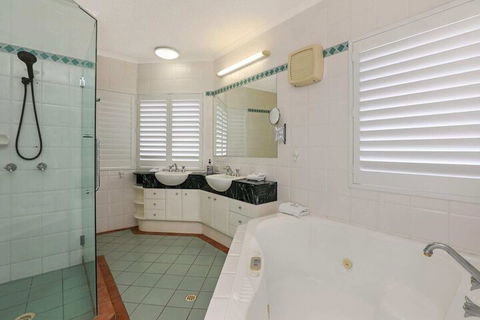 PRTFINO Ultimate Penthouse - Events Australia 5