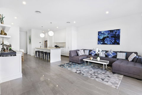 GC Private Homes - Waterfront Villas - Tourism Bookings 5