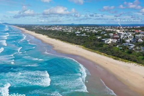 Ultimate Beachfront Living Sunshine Beach - Events Australia 1