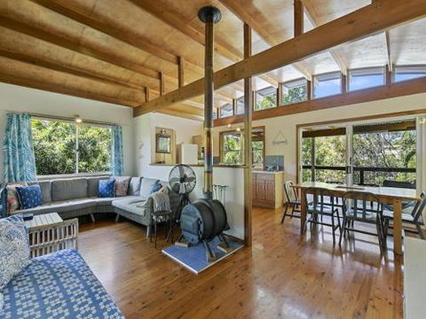 Jonnies 134 Tramican Street - Events Australia 1