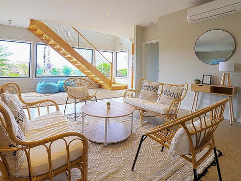 The Islander - Accommodation Europe 3