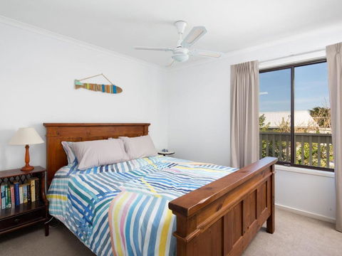 Surf188 - Accommodation Europe 1