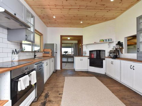 Soldiers Cottage Picturebook Vineyard Home - Events Australia 1