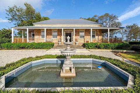 Pointe Rapide Estate Labode Accommodation - Events Australia 0