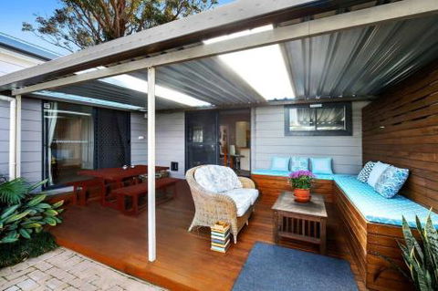 Comfortable Queen Sized Room Near Tuggerah Lake - Tourism Bookings 5