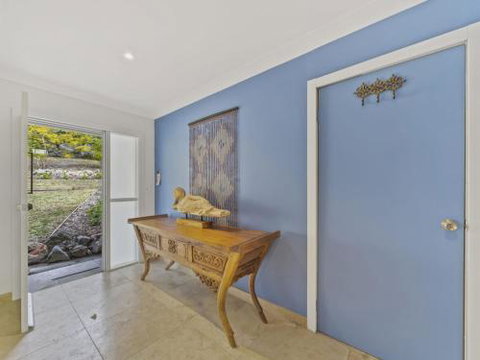 Seascape At Blenheim Beach 4pm Check Out Sundays - Events Australia 6