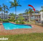 Amazing waterfront location pool beach water views tropical gardens - Events Australia