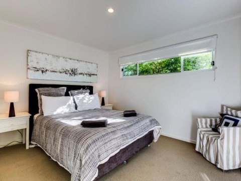 Hyams Seaside Apartment 4pm Check Out Sundays - Events Australia 3