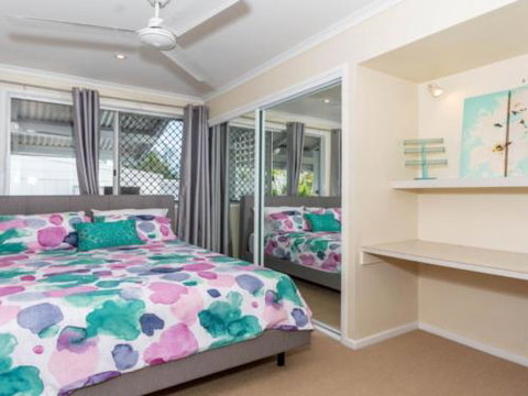 Dog Lovers Retreat Beachmere - Events Australia 2