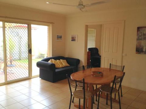 Paradise At The Beach Rosebud - Tourism Bookings 1