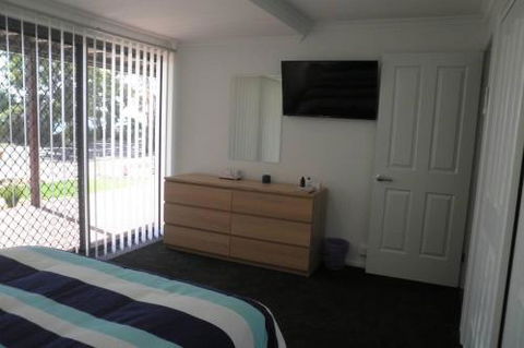 Almonta Apartments On The Water Front - Accommodation Europe 5