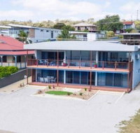 Almonta Apartments on the water front - Events Australia