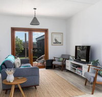 SPINDRIFT Kiama  Surrounds 4pm check out Sundays - Events Australia