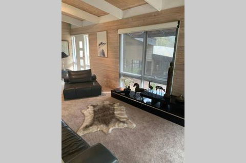 Mt Martha Couples Retreat - Events Australia 3