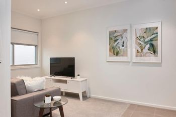 Comfortable Chadstone Flat - Accommodation Europe 2
