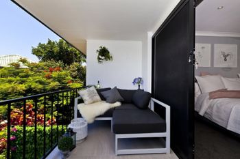 Coolangatta Beachside Villas - Events Australia 4