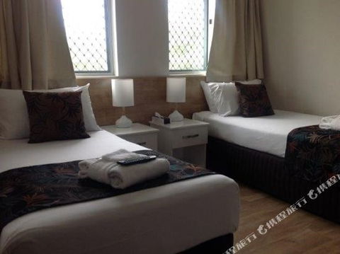 BEST WESTERN CASTLE LODGE MOTEL - Accommodation Europe 5