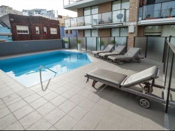 Potts Point Springfield Avenue (I) - Tourism Bookings 2