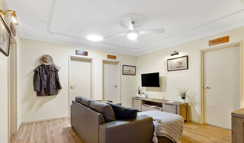 The Guesthouse - Accommodation Europe 6