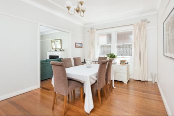 SYDNEY FAMILY HOME WITH POOL H344 - Events Australia 2