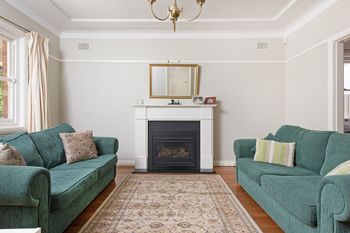 SYDNEY FAMILY HOME WITH POOL H344 - Events Australia 3