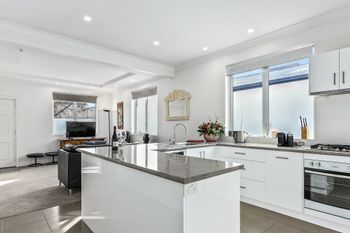 Wellington Street Cottage - Events Australia 0