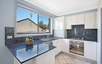 Coogee Townhouse - Events Australia 3