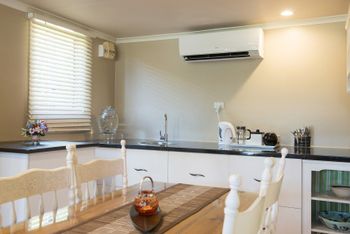Belle La Vie B & B - Events Australia 4