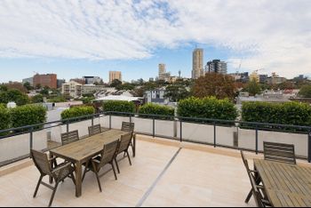 Perfect 2 Bedroom In Rushcutters Bay - Tourism Bookings 3