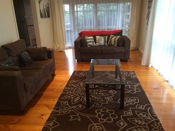 Australian Home Away Doncaster Elgar 2 - Events Australia 4