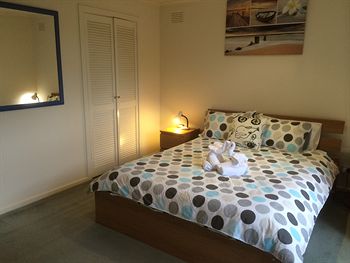 Australian Home Away Doncaster Elgar 2 - Events Australia 3