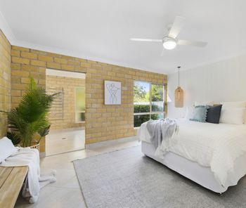 BEACHSIDE HIDEAWAY BONNY HILLS - Events Australia 1