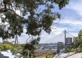 Stunning Executive Home In Glebe - Tourism Bookings 5