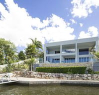 Gold Coast Luxury Waterfront House - Events Australia