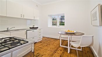 The Apartment Service LB002 - Events Australia 2