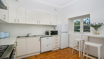 The Apartment Service LB002 - Events Australia 1