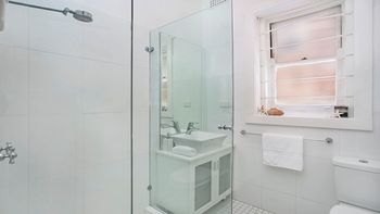 The Apartment Service LB002 - Events Australia 3