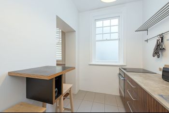 Spacious One Bedroom Heart Of Potts Point H333 - Tourism Bookings 1
