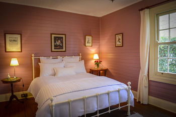 Arcadia Bed & Breakfast & Cottages - Events Australia 5