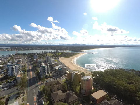 Beachpoint Unit 202 - Events Australia 6