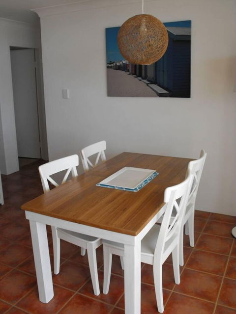 Beachpoint Unit 202 - Events Australia 3