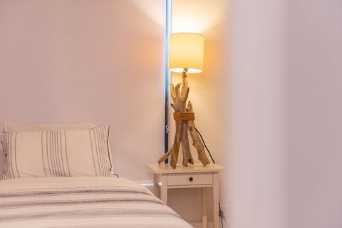 Coastal Cottage - Cannonvale - Accommodation Europe 0