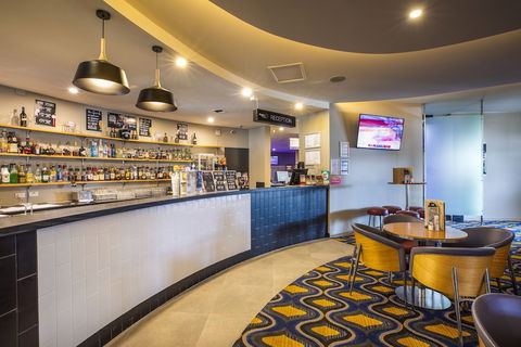 Nightcap At Carlyle Hotel - Events Australia 0